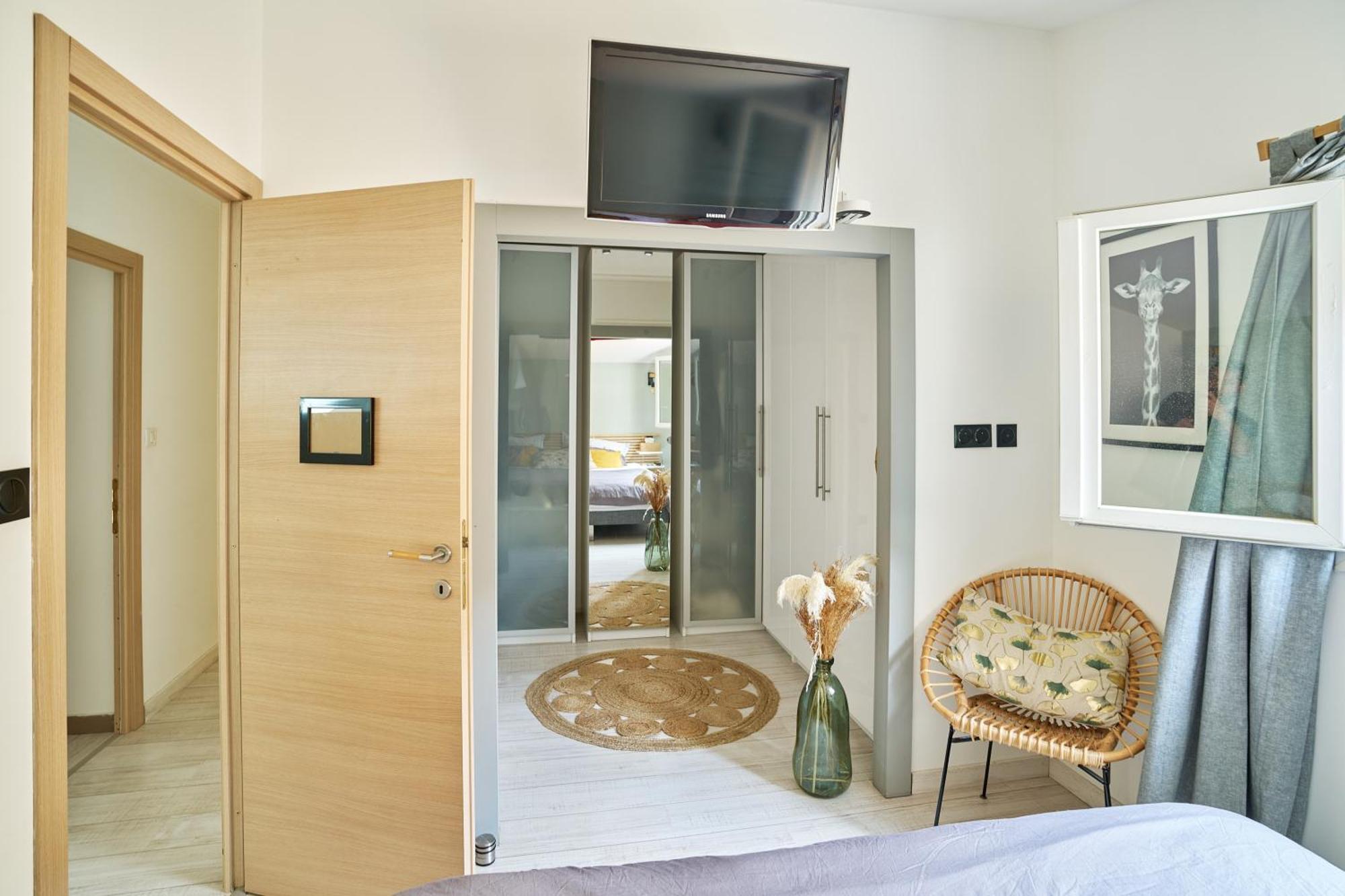 Maison De Ville Moderne Climatisee Avec Piscine Morieres-les-Avignon Екстериор снимка